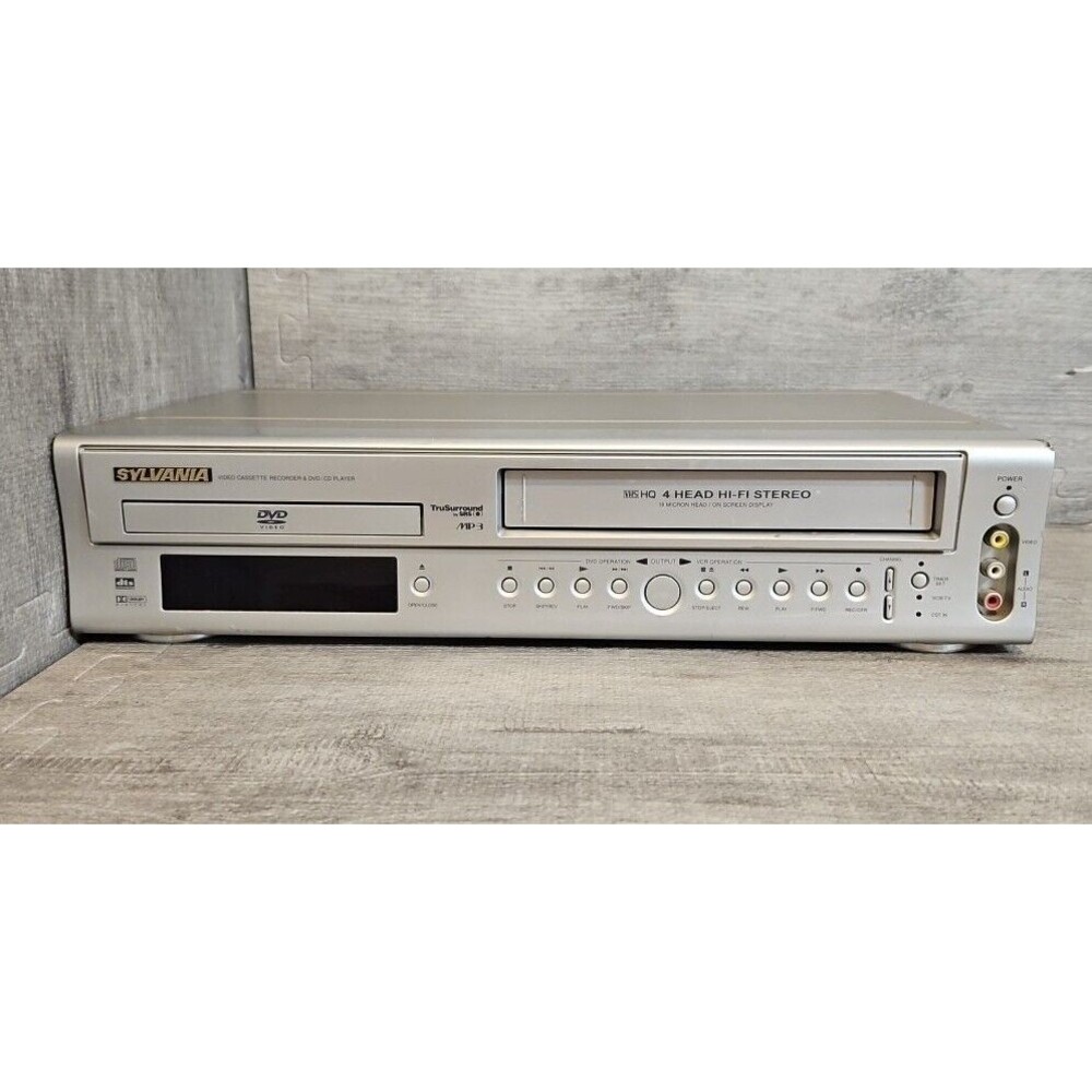 Sylvania - SRD2900 DVD VCR Combo Player VHS Recorder Tested No Remote - Silver